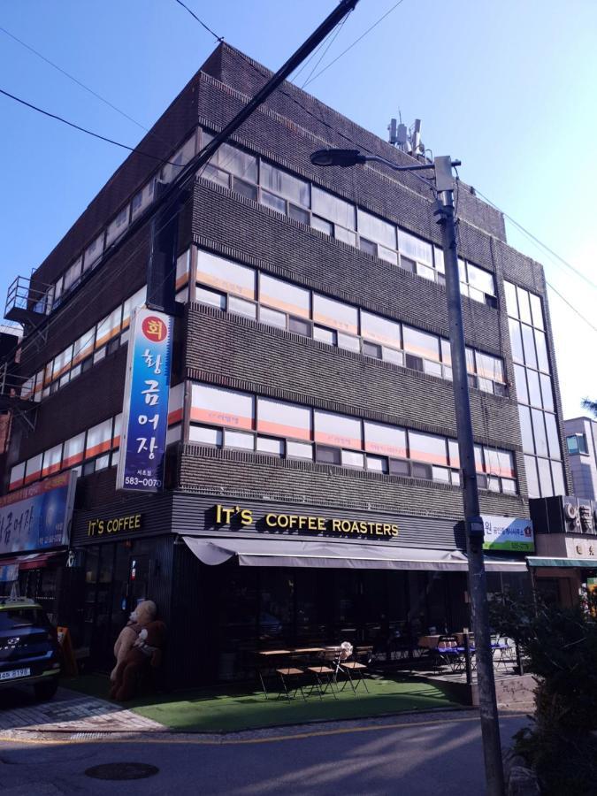 E Livingtel Hotell Seoul Exteriör bild