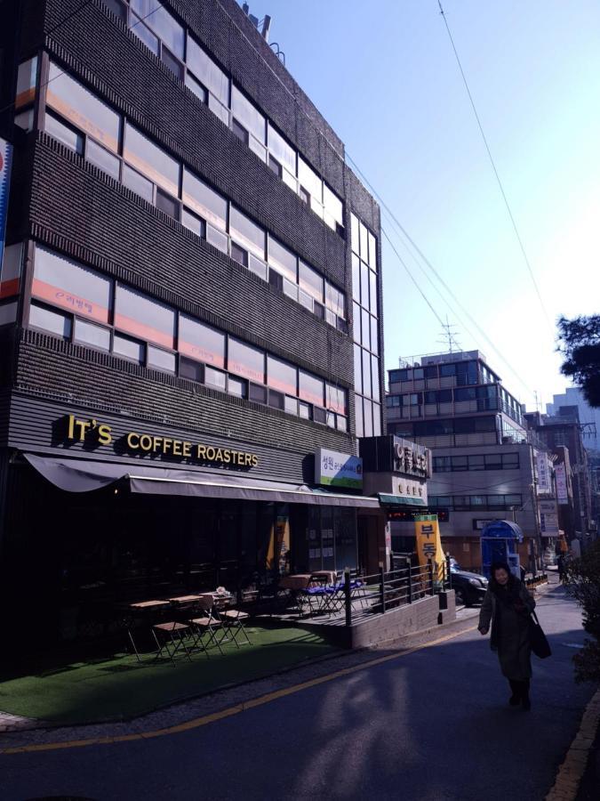 E Livingtel Hotell Seoul Exteriör bild